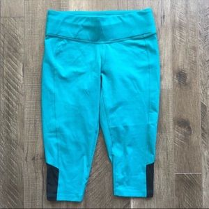 GUC Lucy Activewear Teal Ultimate X-Training Capri S